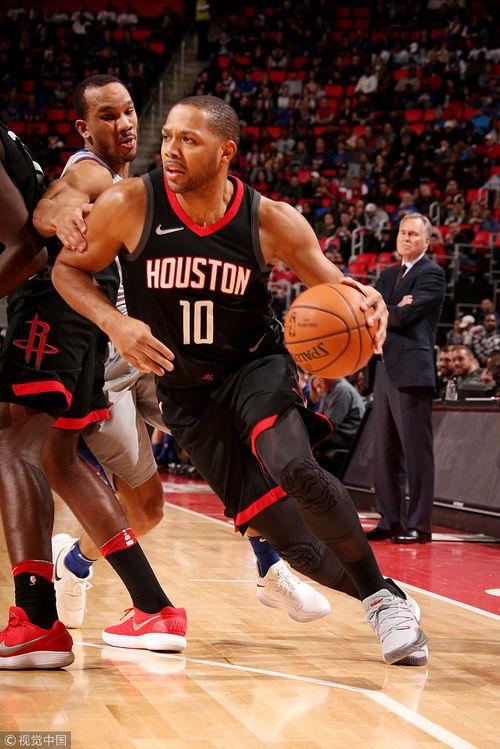 NBA常规赛：火箭101-99活塞,101-99惊险收场”